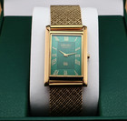 Vintage Seiko Slim Quartz Men s Wrist Watch Green Dial With Golden Mesh Band 