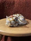 Antique Japanese Kutani Recumbent Sleeping Cat Gold Gilt Porcelain Figure 7   