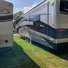 2014 Marathon Custom 42-foot Luxury Fifth-wheel   Premium Finishes     W  deck 