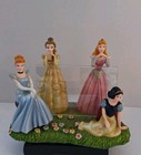 Disney Store Vtg 3d Princess Photo Display Frame  4 Disney Princesses  Euc mint