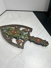 Vintage Hand Painted  9     Footed Cast Iron Trivet Arrow Shape Flower  Wilton
