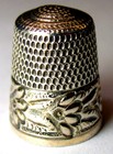 Antique Simons Bros Gold Band Sterling Silver Thimble     leaves Flowers        attie 