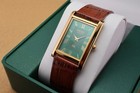 Vintage Seiko Slim Quartz Men s Wrist Watch Green Dial With Light Brown Strap 