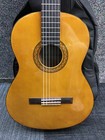 Yamaha C-40 Classical Acoustic Guitar 6-string With Bag