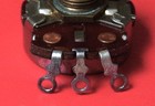  1  Vintage Mid 1963 Gibson Cts 500k Audio Medium Shaft Pots Potentiometer Good
