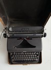 Vintage Royal Quiet De Luxe Portable Typewriter W  Case Working Black