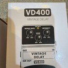 Behringer Vintage Delay Vd400 Vintage Analog Delay Effects Pedal  Grey