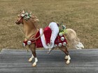 Breyer Holiday On Parade 2013 Traditional Horse Christmas Model