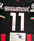 Zlatan Ibrahimovic Signed Ac Milan 22 23 Home Final Jersey  read Description 