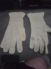 Doris Day Owned   Worn White Knit Gloves From Sydney Guilaroff