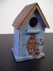Rustic Garden Wood Bird House  Bird Nest Decor  New With Decorative Bell