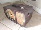 Vintage 1951 Zenith Brown Bakelite Am fm Tube Radio Works 