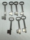 Lot Of 7 Vintage Flat Keys - Great For Projects  Crafts  Collectors 