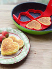 Flower Shaped 4-cup Silicone Egg Frying Pan Mold Nonstick Kitchen Tool