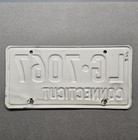      1966-74 Connecticut  passenger  License Plate  lg-7067  W 72 Renew  Stkr 