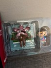 Nib Stranger Things Eleven Vs Demogorgon Loot Crate Figure   Damaged Box 