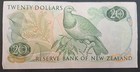  1977-81  New Zealand 20 Dollars P167d  Signature Hardie  Ke179393 