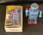 Vintage 1984 Masudaya  Robot Wind Up Space Toy In Original Box