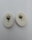 Avon    pretty Plume    Earings
