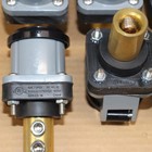 One Hubbell Wiring Device 400a Sp Receptacle With Wp Cover Black Hblmrbk Hblncbk