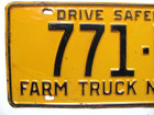 1960 North Carolina Nc License Plate  farm Truck    Original  Vintage  Nice