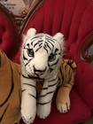 Melissa Doug Tiger Plush Jumbo Giant   Medium  Lifelike Stuffed Animals Lot Of 4