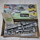 Vintage Monogram World War 2 Twin Boom Fighter Model Airplane Kit Open Box 