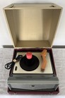 Rca Victor Deluxe 3 7-ey-2jj 45 Rpm Record Player Carrying Case Powers On Spins