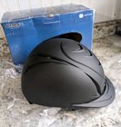 Ovation Ov Deluxe Schooler Riding Helmet  Color  Black-blk Vents  Size  S m