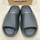 New In Box Adidas Yeezy Slides Dark Onyx Id5103 Men s Size 8