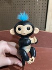 Fingerlings Interactive Baby Monkey Finn  black With Blue Hair  By Wowwee