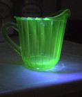Vtg Uranium Creamer Sierra Pinwheel Jeanette Green Vaseline Depression Glass