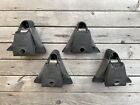  4  Yakima Q Towers  Set Of 4- Used  Good Condition 