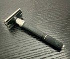 Vintage Gillette Super Adjustable Nylon 109 Safety Razor d3 1983