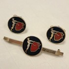 Vintage Creation House   matador Bull Fighter Cuff Links Embossed Enamel   Tie Pin