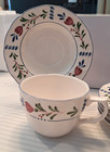 Vintage Nikko Provincial Designs Avondale Teacups Saucers Set Of 4 Plus 1 Saucer