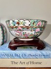 Chinese Famille Rose Rose Medallion Porcelain Bowl Floral Figure Design