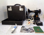 Vtg  Model 221 - 1945 Singer Featherweight Sewing Machine Serial  ag539098 Works