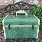 Vintage Samsonite Train Case  Marbled Green W tan Interior   Mirror  Tray   Key