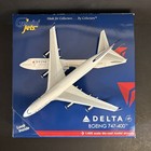 Geminijets 1 400 Delta Air Lines Boeing 747-400 N669us Gjdal1356 Scale Model