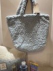 Gift Set   Spa Bath Set Shower Gel Body Cream Mist Socks Sherpa Tote Blue 12