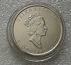 Iconic  Beautiful  2002  5 Silver Maple Leaf   1 Oz 9999ag   Royal Canadian Mint