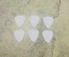 One Set Of 6 Elvira  Mistress Of The Dark Single Sided Picture Guitar Picks