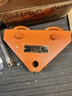 Nos Never Used Vintage Yale 1 Ton Hoist  Push Trolley   Fw