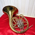 Yamaha Yhr-313 French Horn Single With Mouthpiece