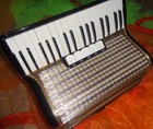 Top   Made Germany Piano 72 Bass Accordion Hohner Concerto Iii    Case   Straps