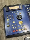 Akai Professional Mpc2000xl Midi Production Center - Blue