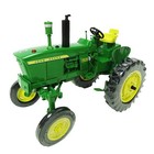 16228-1 Exhibitor Award Version 1 16 John Deere 2520 2013 Two-cylinder Club Ertl