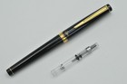 Vintage Pilot Elite Fountain Pen 14k Fine Nib Black W converter Very Good  A1022