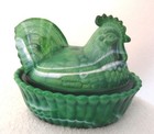 Vintage Original Westmoreland Glass Green And White Slag 5   chicken On A Nest 